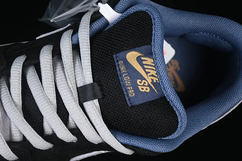 All Categories Nk SB Dunk Series Nk SB Dunk Low Low-top sneakers Nike SB Dunk Low Black and gray raw rubber SB low-top casual sneakers HF3063-002